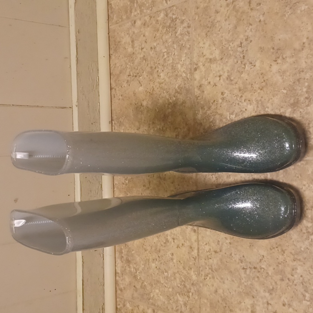 Rainboots